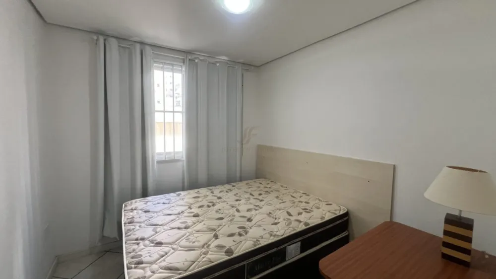 APARTAMENTO a 50 metros da AV Brasil 1 Suíte + 2 Dormitórios
