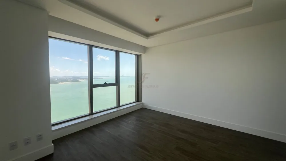 Apartamento 4 suítes para Venda no bairro Centro em Balneário Camboriú