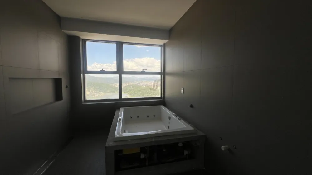 Apartamento 4 suítes para Venda no bairro Centro em Balneário Camboriú
