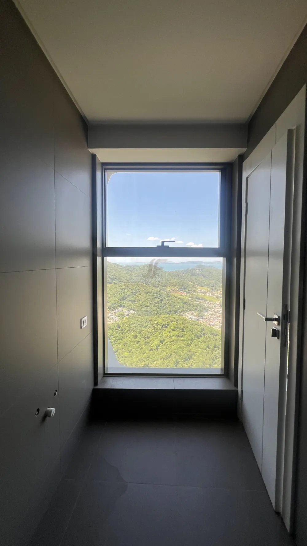 Apartamento 4 suítes para Venda no bairro Centro em Balneário Camboriú
