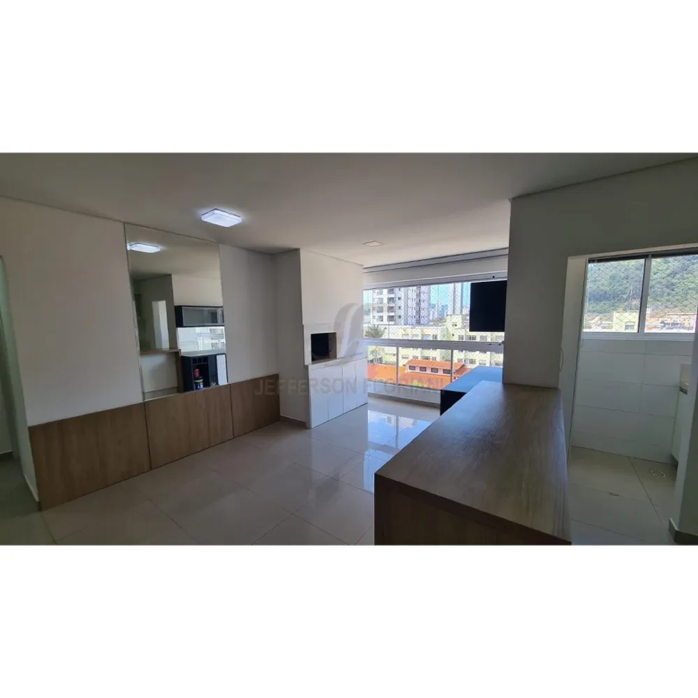 Apartamento 2 suítes para Venda no bairro Centro em Itajaí