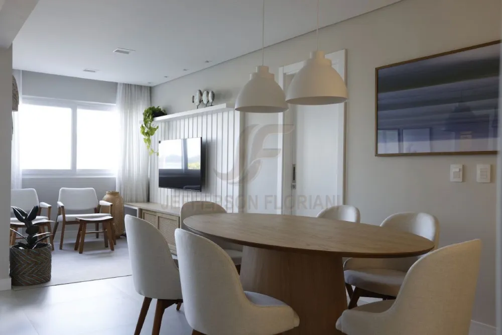 Frente Mar em Balneário Camboriú Apto + Loft Integrado 