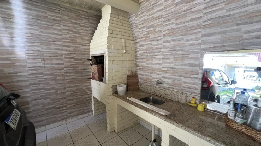 Linda Casa Averbada Bairro Dom Bosco 1 Suíte + 2 Dormitórios