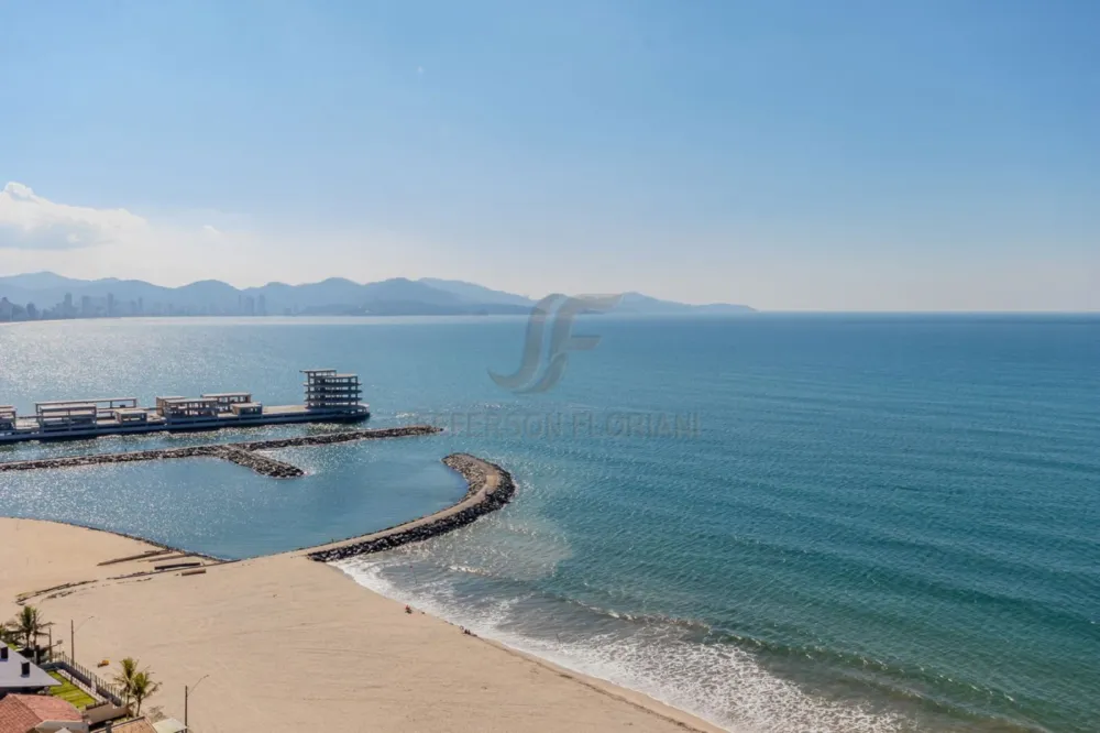 Porto Belo Vista Definitiva 4 Suítes + 3 Vagas
