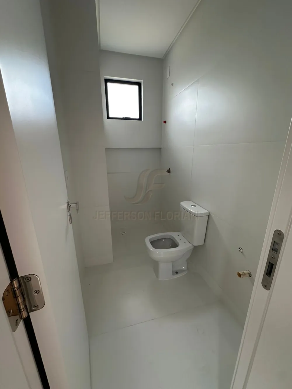 Duplex 3 Suítes na Brava em Itajaí a apenas 250 metros do mar