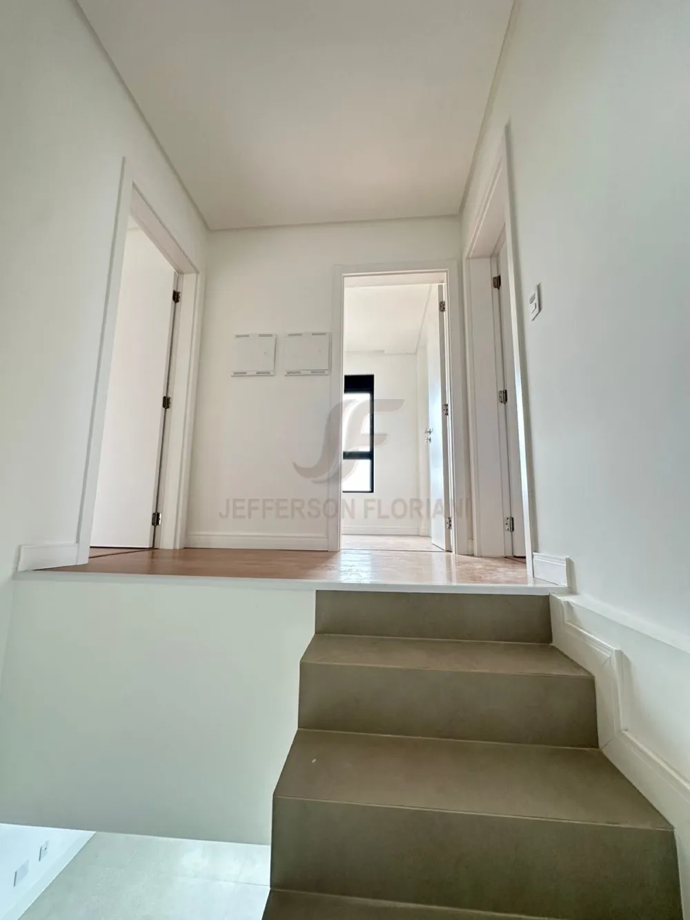 Duplex 3 Suítes na Brava em Itajaí a apenas 250 metros do mar