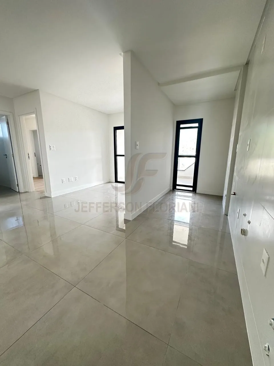 Suíte + um dormitório no Bairro Fazenda em Itajaí