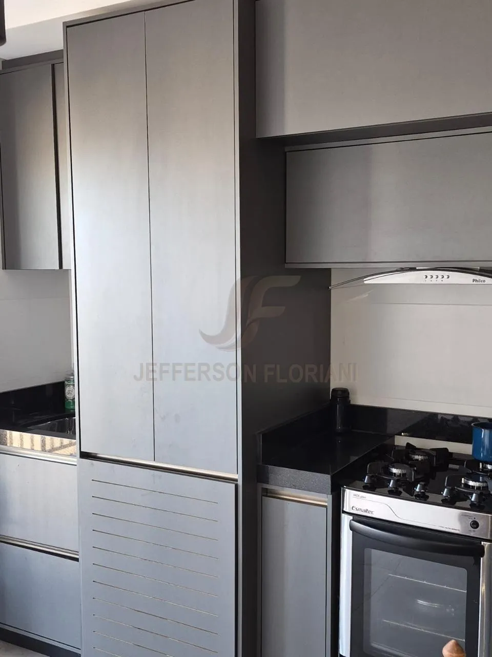 Apartamento Novinho 1 Suíte + 1 Dormitório Semi Mobiliado 