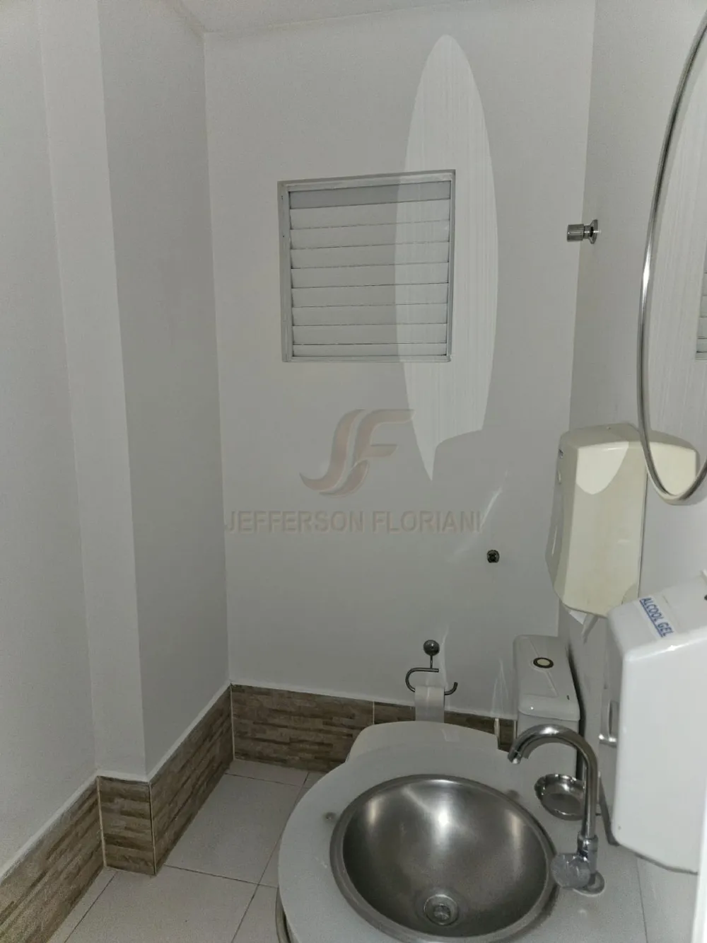 Sala comercial para Locação Anual no bairro Centro em Balneário Camboriú