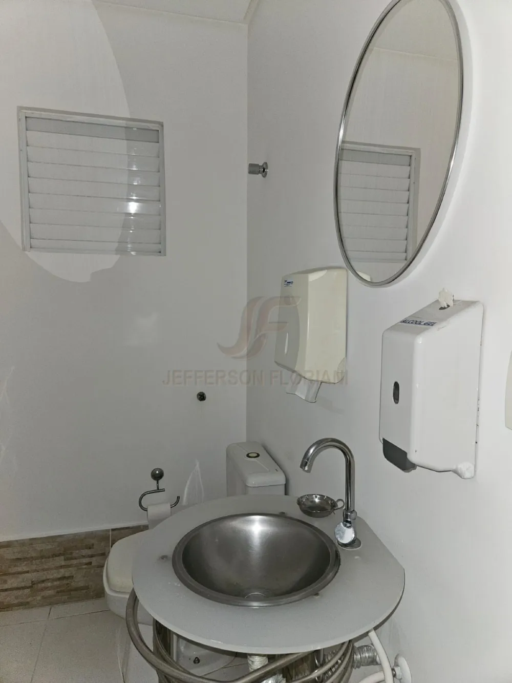 Sala comercial para Locação Anual no bairro Centro em Balneário Camboriú