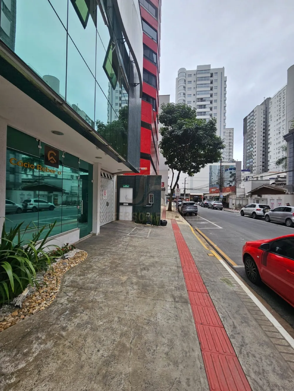 Sala comercial para Locação Anual no bairro Centro em Balneário Camboriú