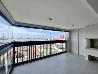 Novo Rua Lauro Muller com 2 Suítes + 2 Demi Suítes 3 vagas