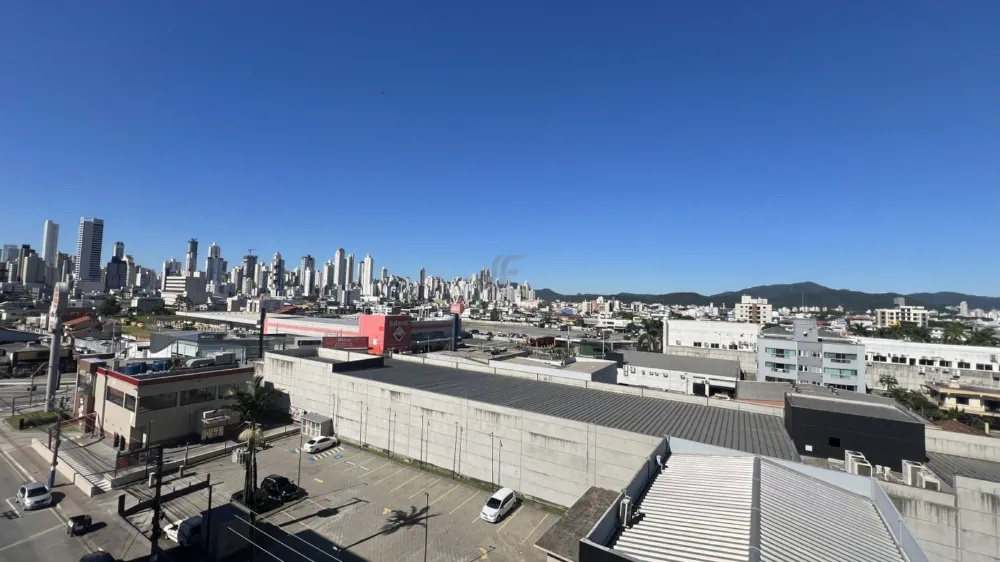 Apartamento ao Lado do Shopping 1 suíte + 1 Dormitório, 2 vagas