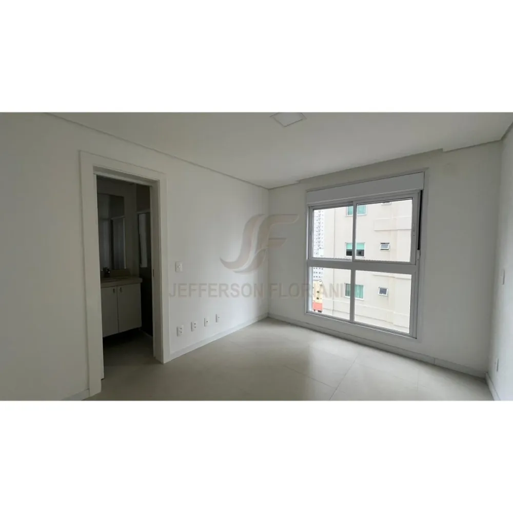 Apartamento 3 suítes para Venda no bairro Centro em Balneário Camboriú