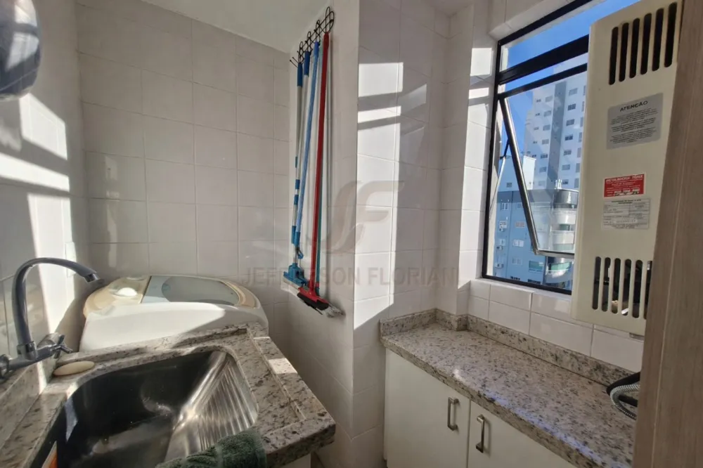 Apartamento 3 quartos para Venda no bairro Centro em Balneário Camboriú