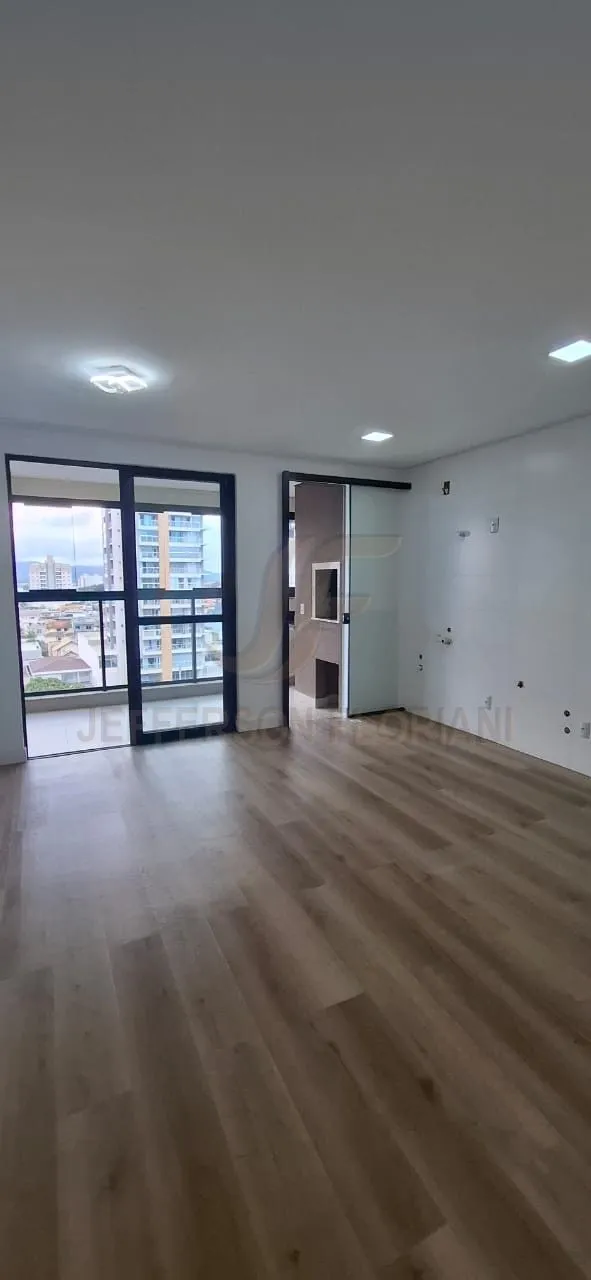 Apartamento 2 quartos para Venda no bairro São João em Itajaí