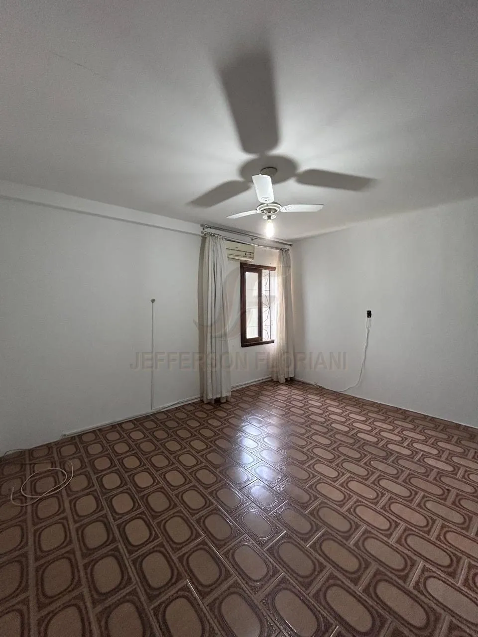 Casa 3 quartos para Venda no bairro São João em Itajaí