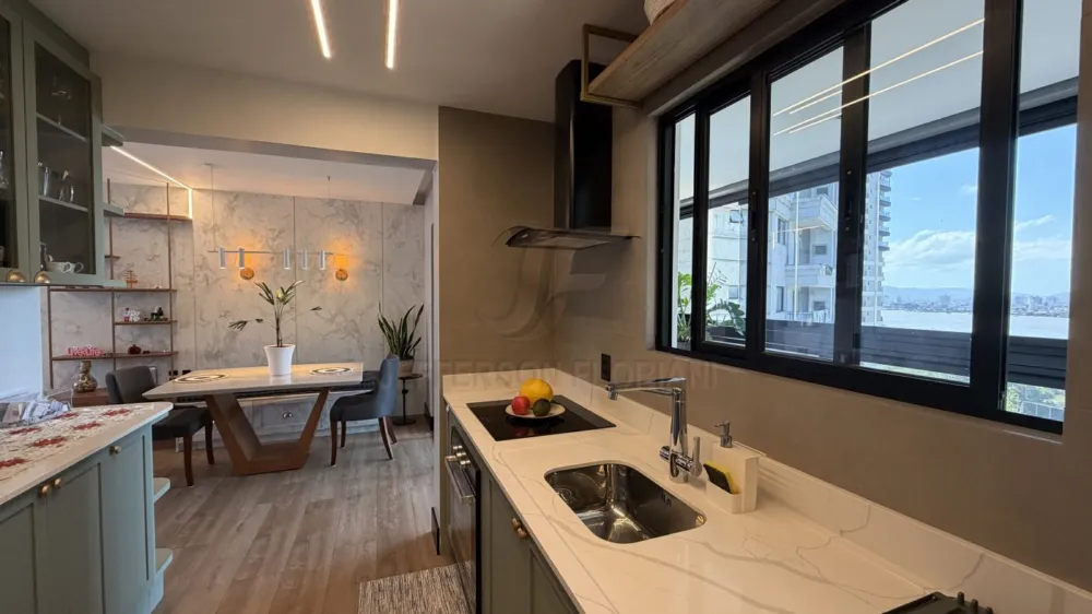 Apartamento Zerado lindo 3 Dormitórios (sendo um closet reversível)