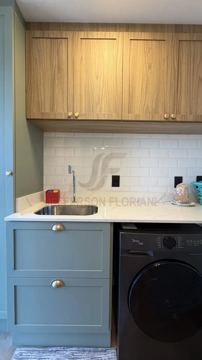 Apartamento Zerado lindo 3 Dormitórios (sendo um closet reversível)