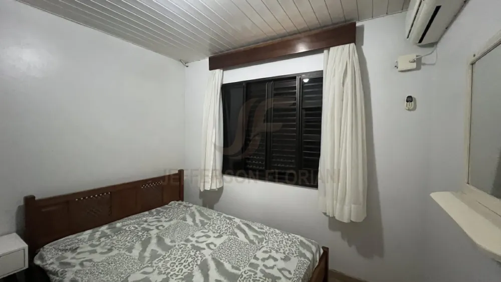 Seu lar em Canto Grande, Casa a poucos metros do Mar 
