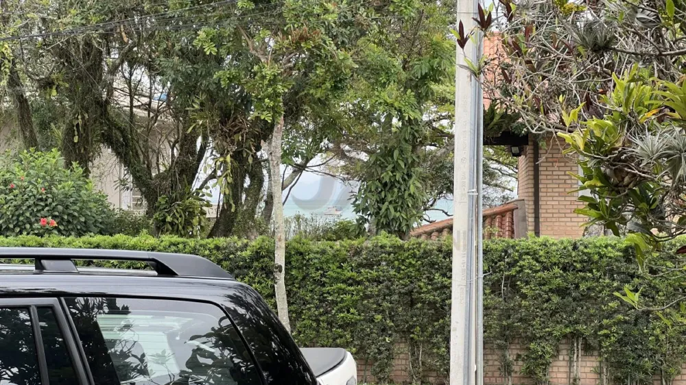 Seu lar em Canto Grande, Casa a poucos metros do Mar 