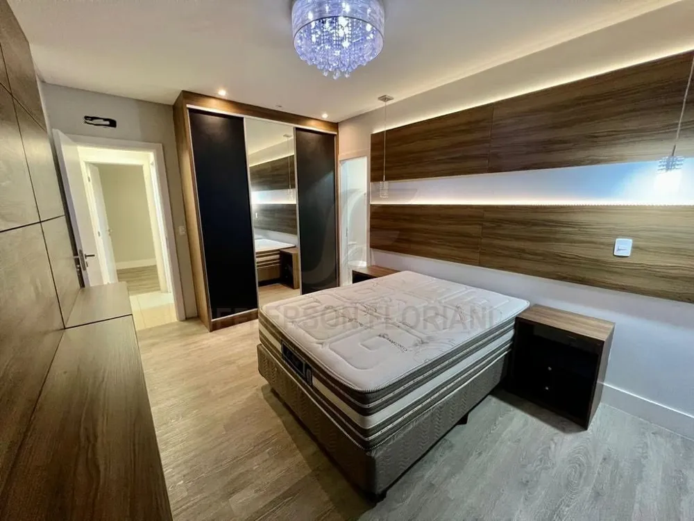 Apartamento 2 suítes para Venda no bairro Centro em Itajaí