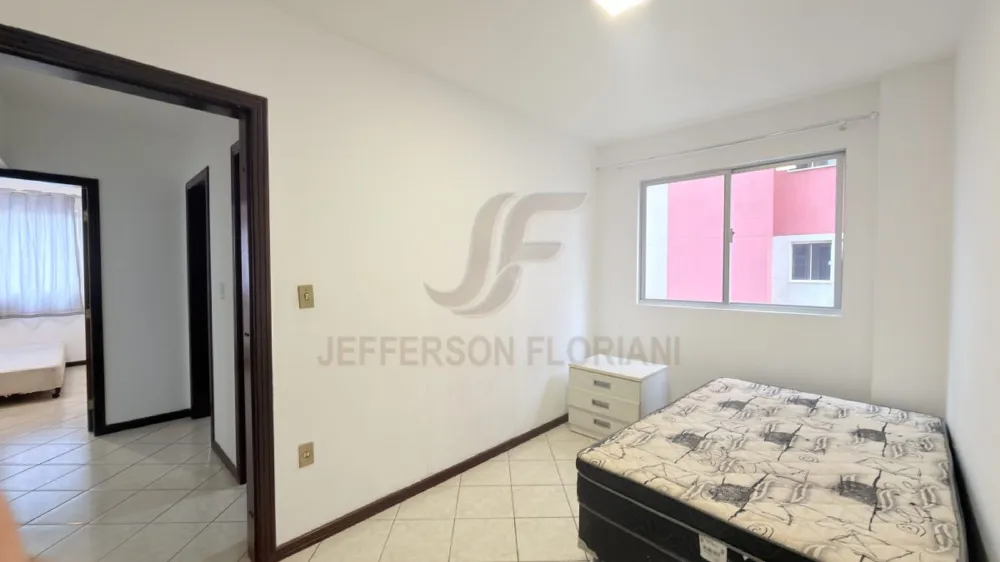 Apartamento no Centro em Frente ao Forum com 3 dormitórios sendo 1 Suíte e 2 Vagas
