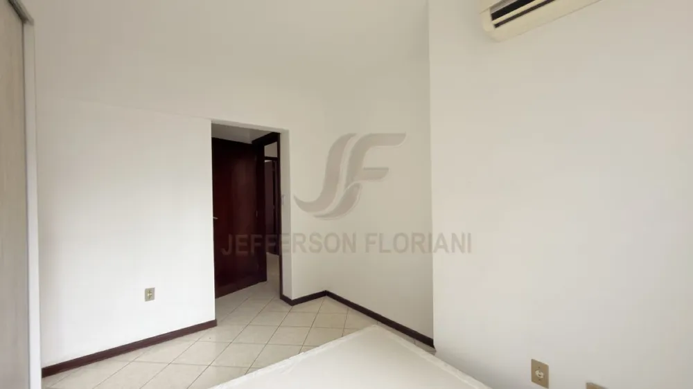 Apartamento no Centro em Frente ao Forum com 3 dormitórios sendo 1 Suíte e 2 Vagas