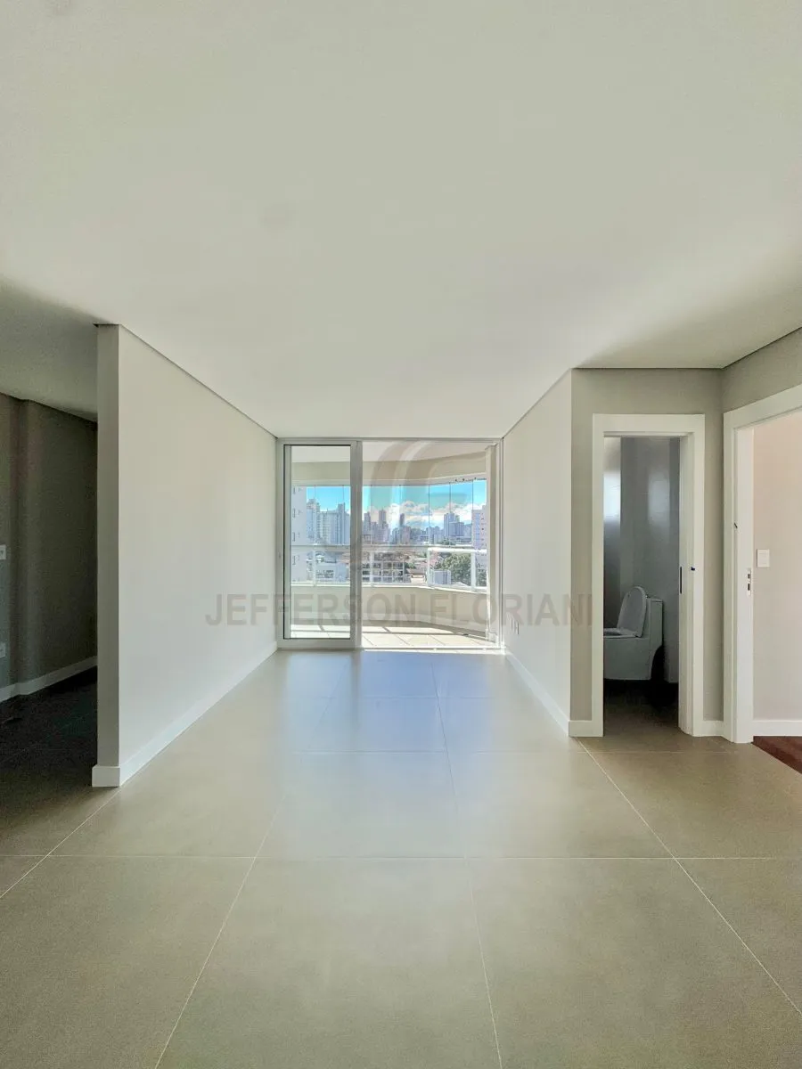 Apartamento 3 quartos para Venda no bairro Vila Operária em Itajaí
