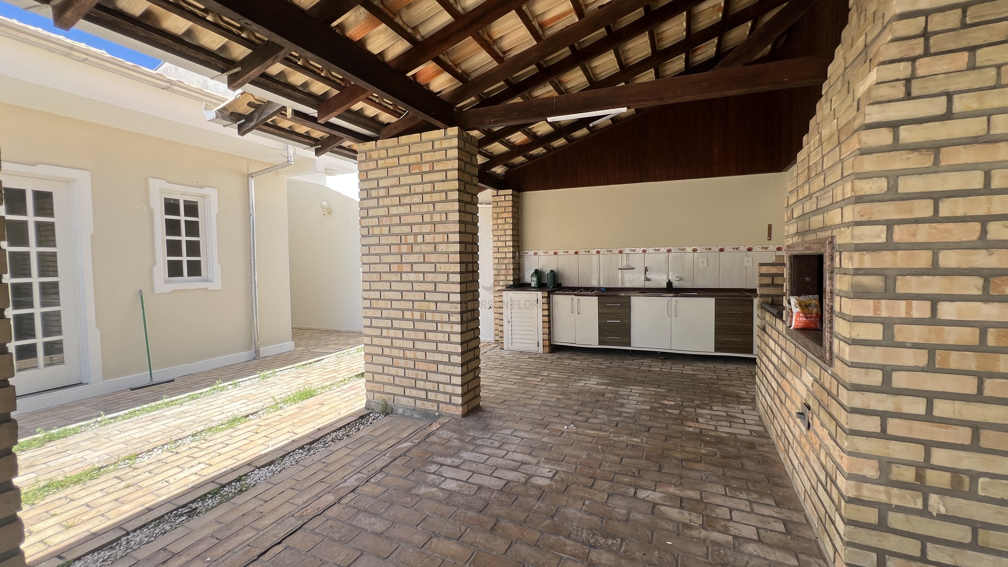 Casa 5 quartos para Venda no bairro Dom Bosco em Itajaí