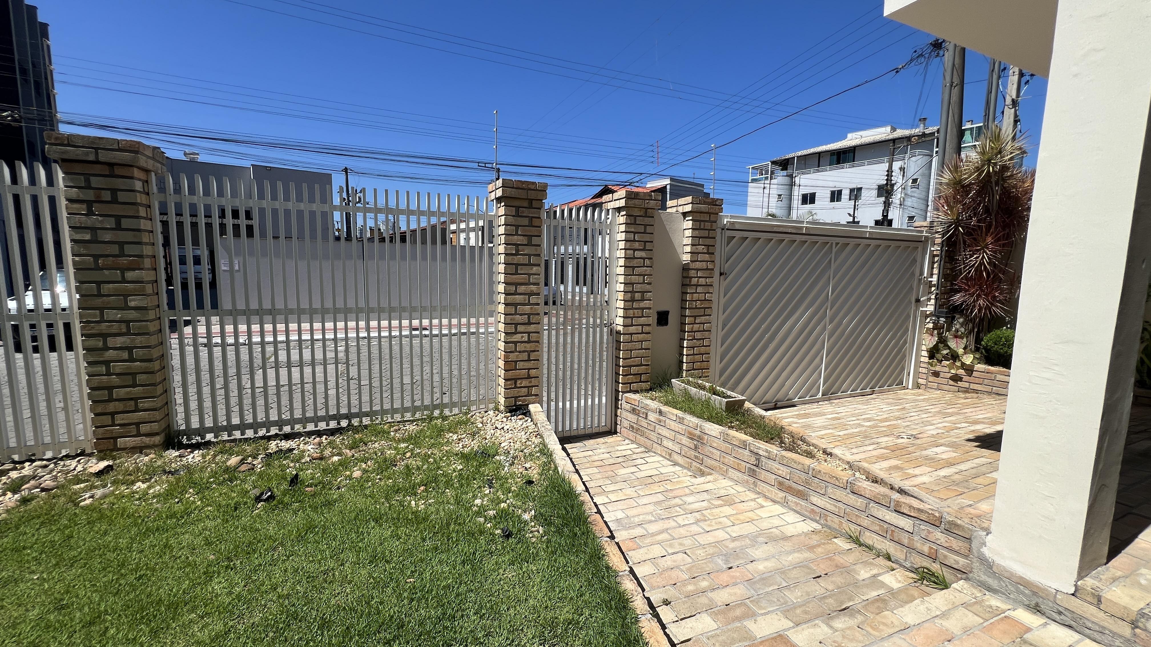 Casa 5 quartos para Venda no bairro Dom Bosco em Itajaí