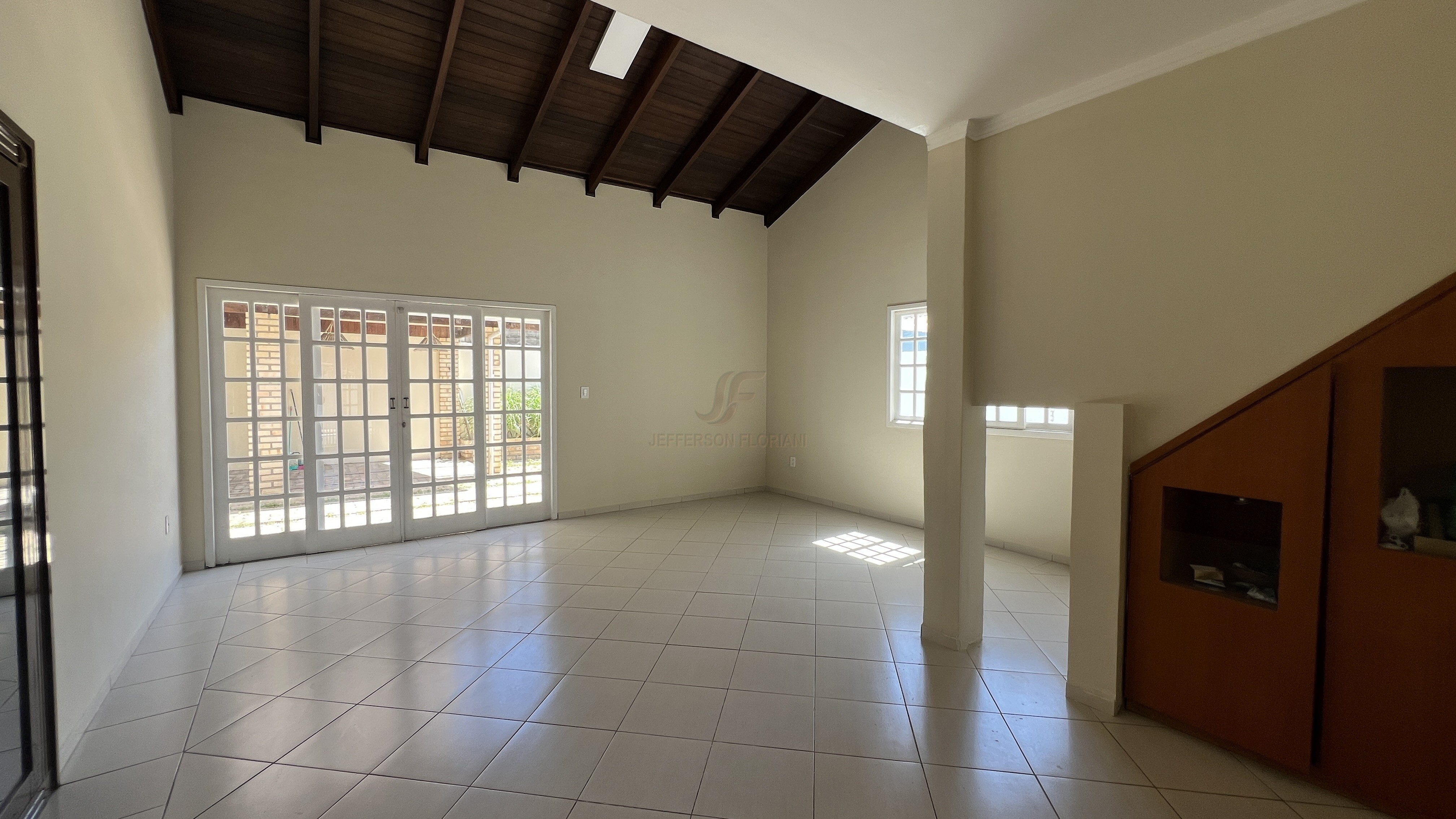 Casa 5 quartos para Venda no bairro Dom Bosco em Itajaí