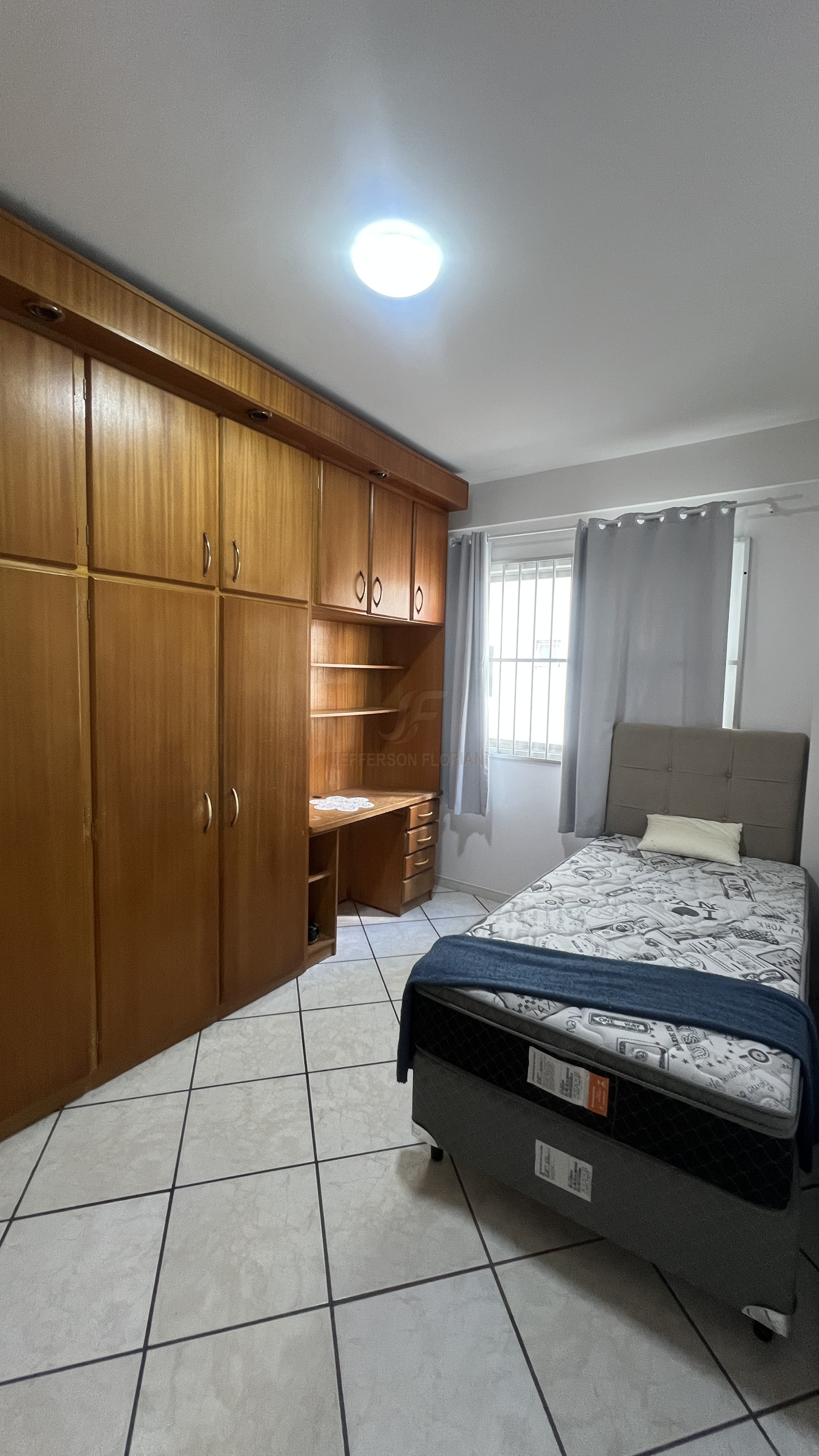 APARTAMENTO a 50 metros da AV Brasil 1 Suíte + 2 Dormitórios