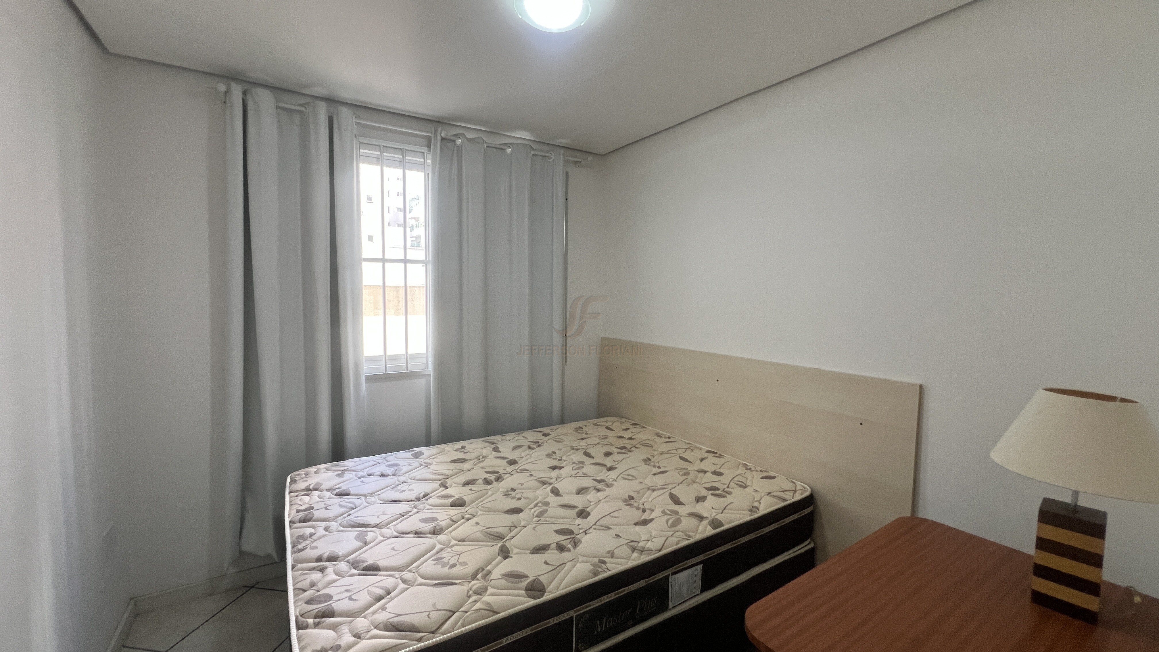 APARTAMENTO a 50 metros da AV Brasil 1 Suíte + 2 Dormitórios