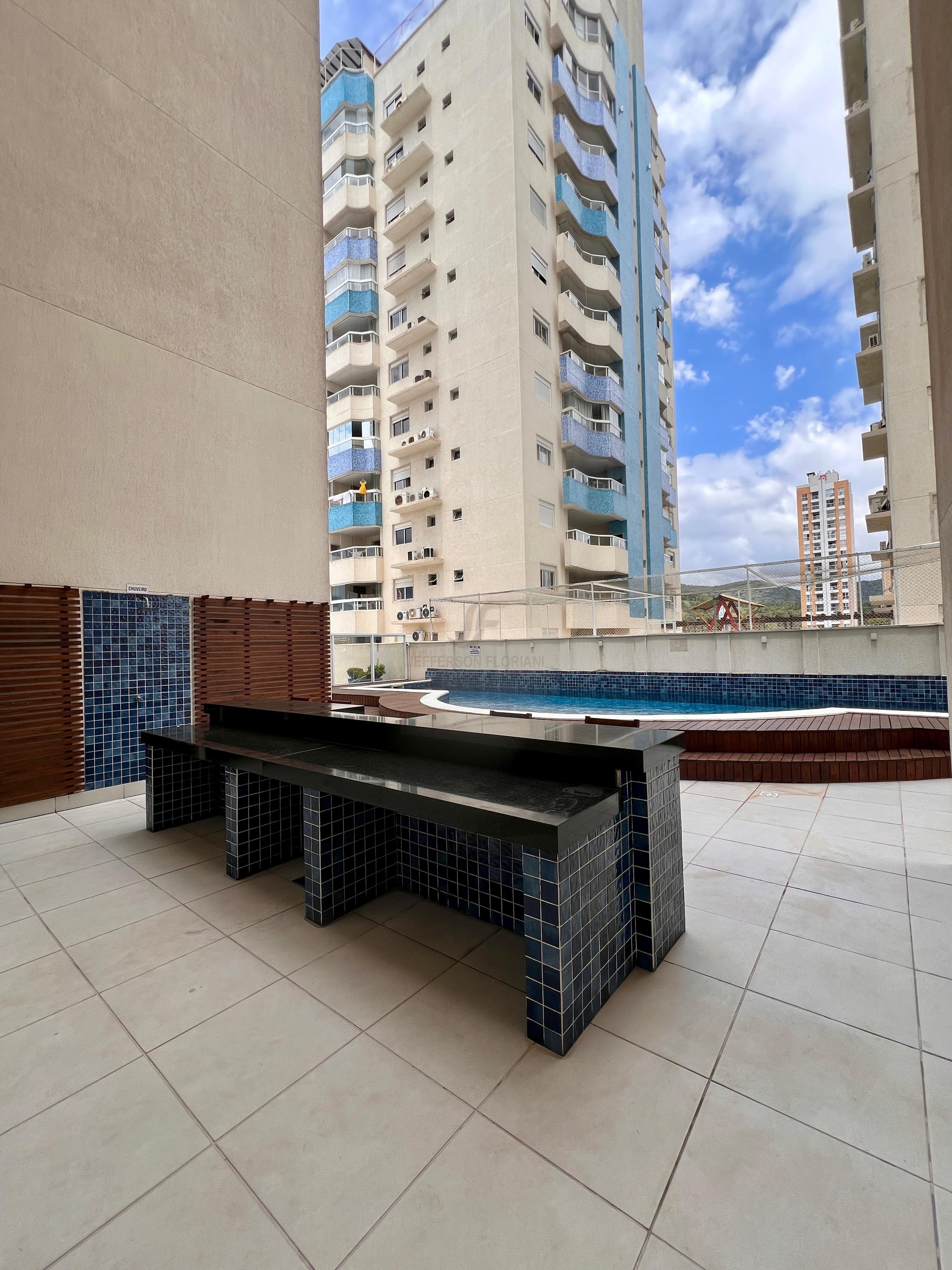 1 Suíte + 1 Dormitório Proximo a Universidade