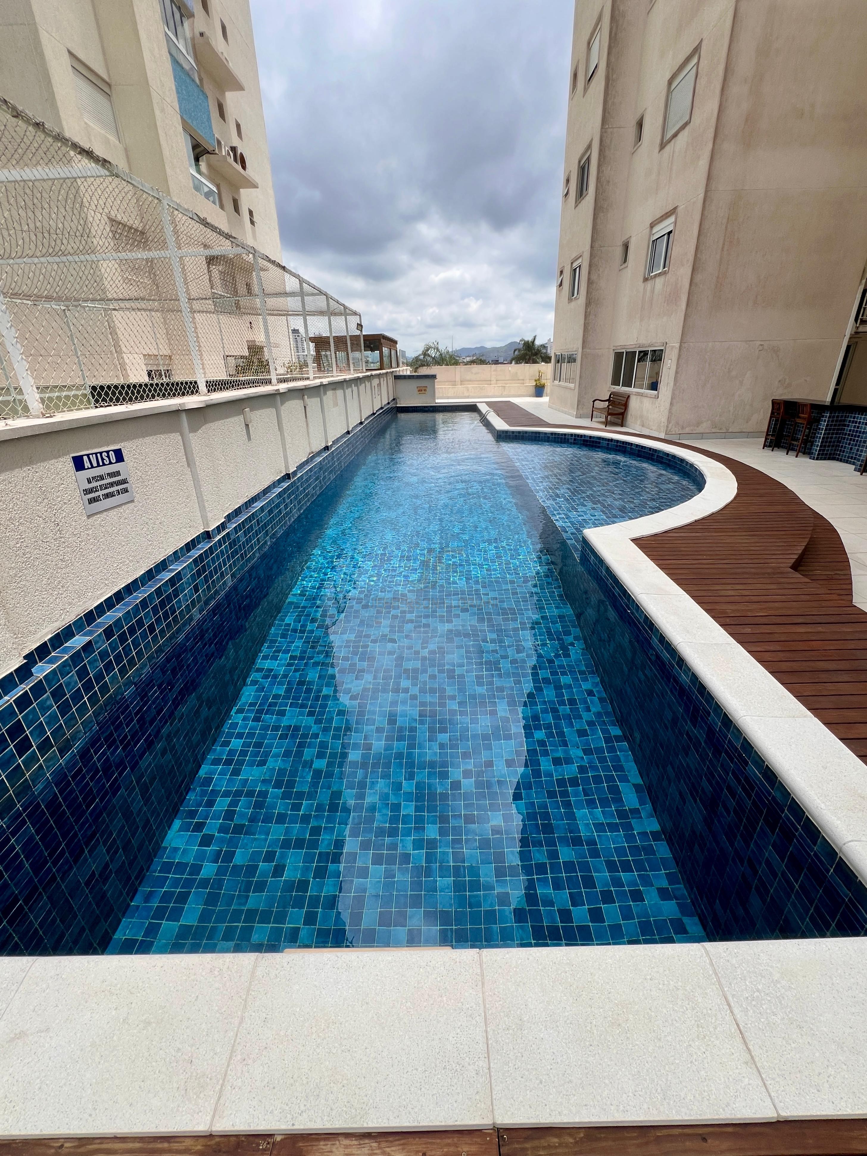 1 Suíte + 1 Dormitório Proximo a Universidade