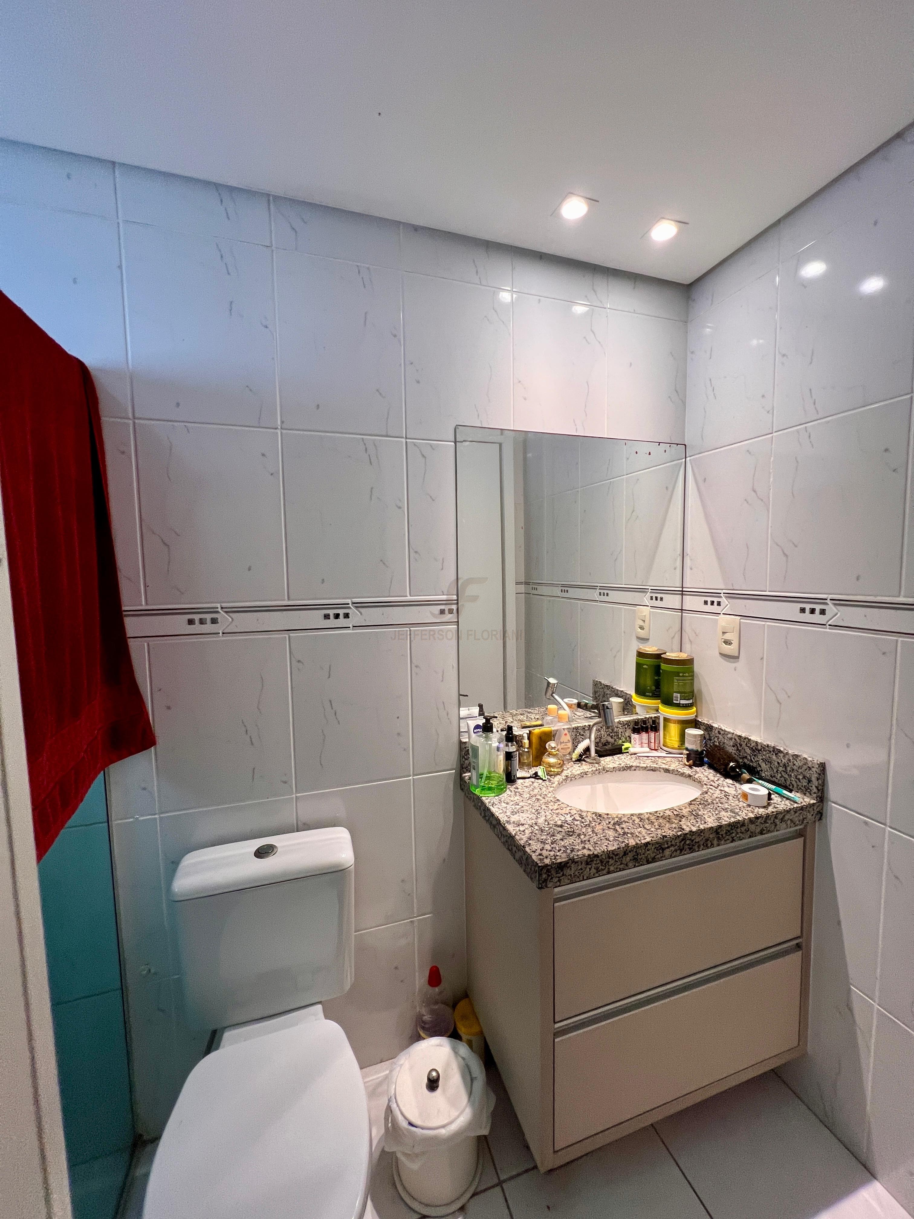 1 Suíte + 1 Dormitório Proximo a Universidade