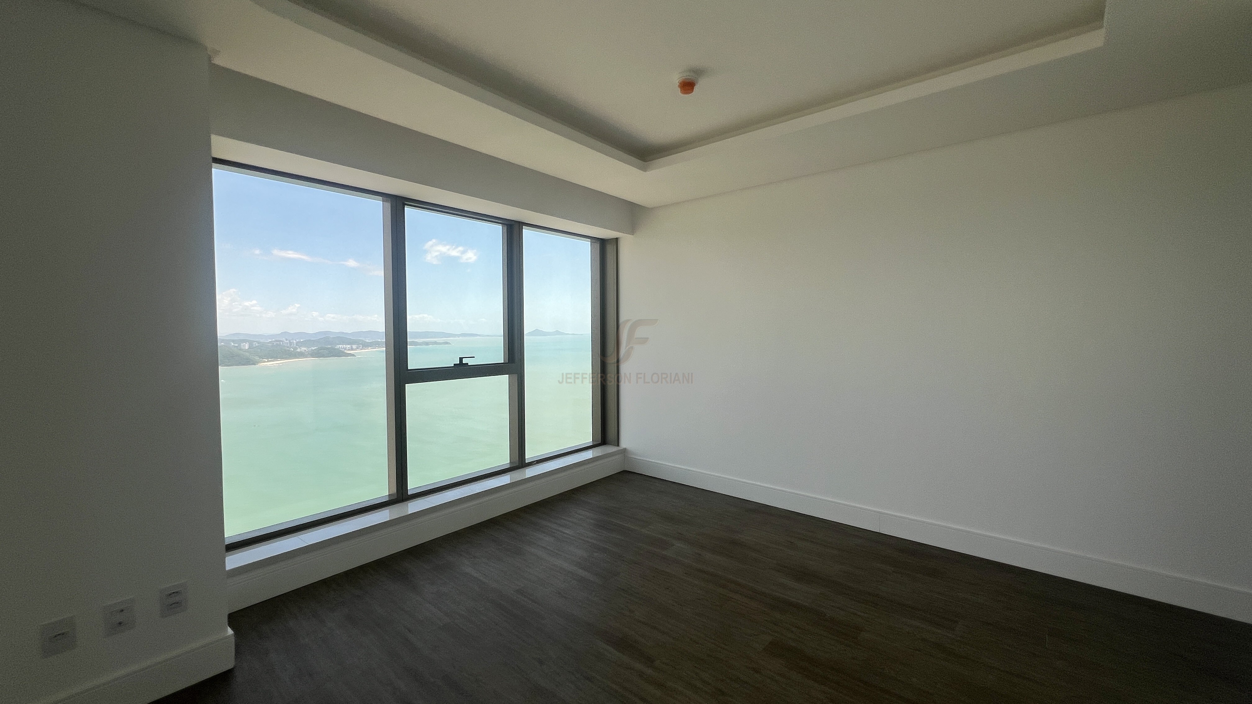 Apartamento 4 suítes para Venda no bairro Centro em Balneário Camboriú