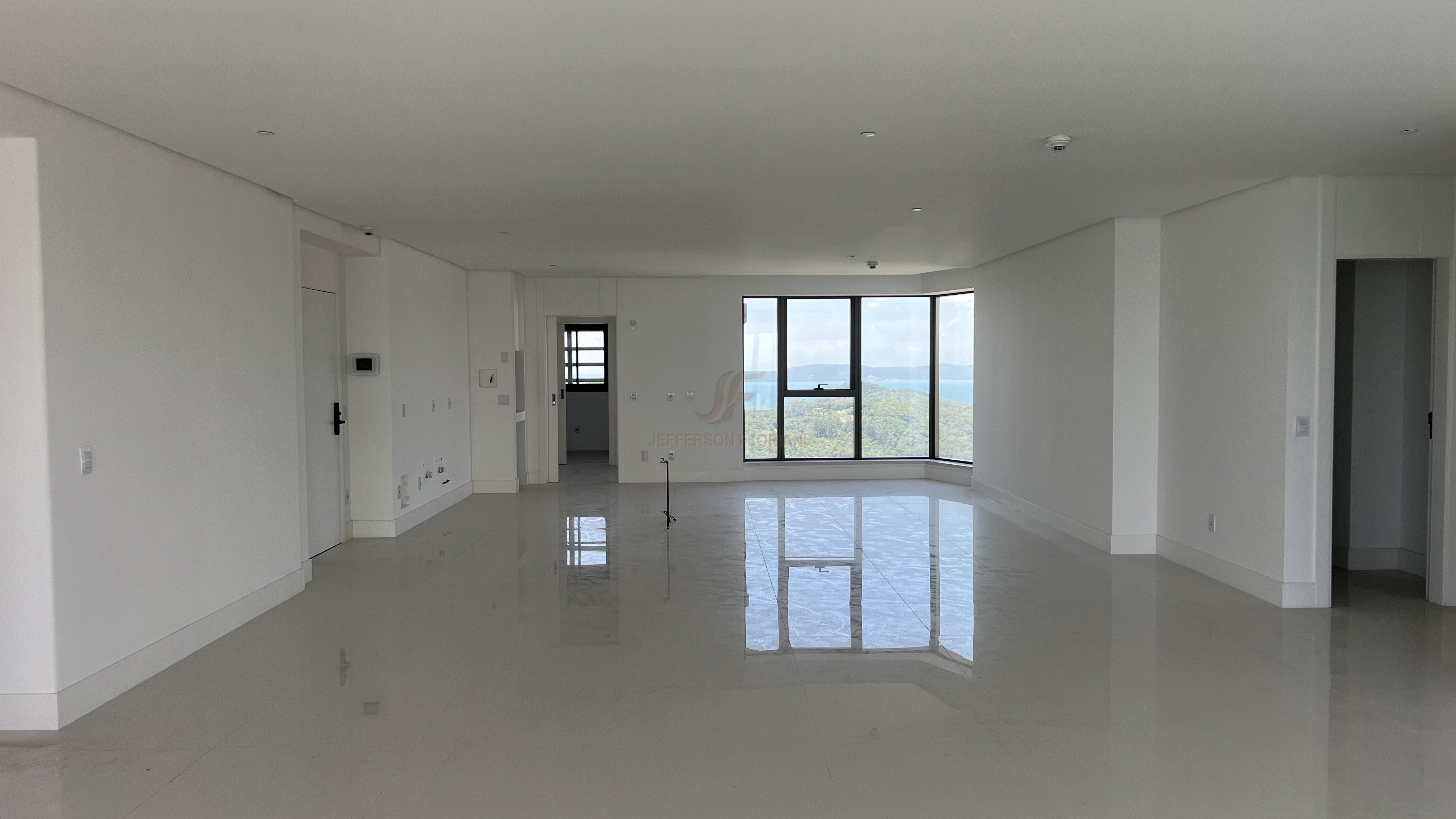 Apartamento 4 suítes para Venda no bairro Centro em Balneário Camboriú