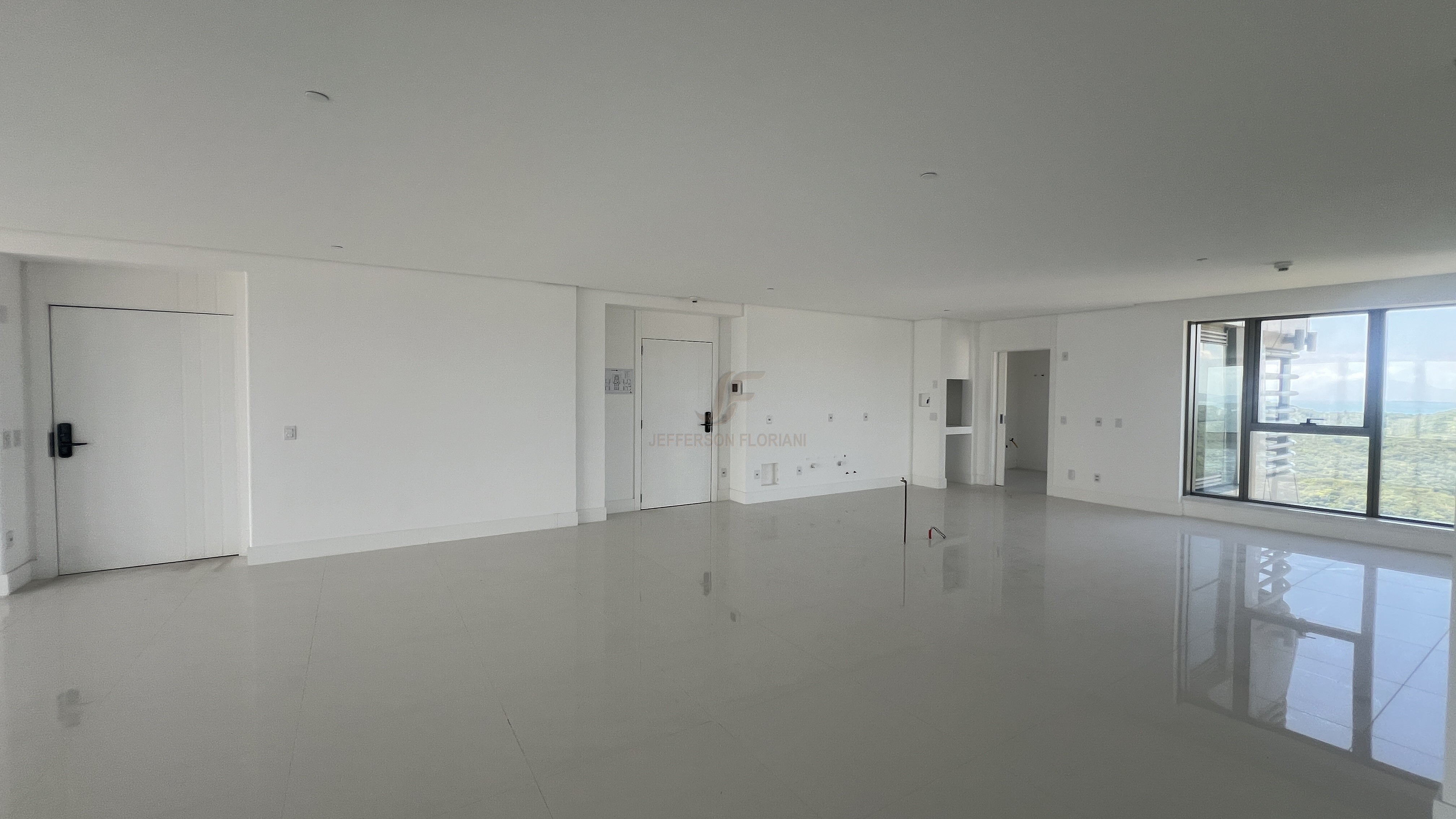 Apartamento 4 suítes para Venda no bairro Centro em Balneário Camboriú