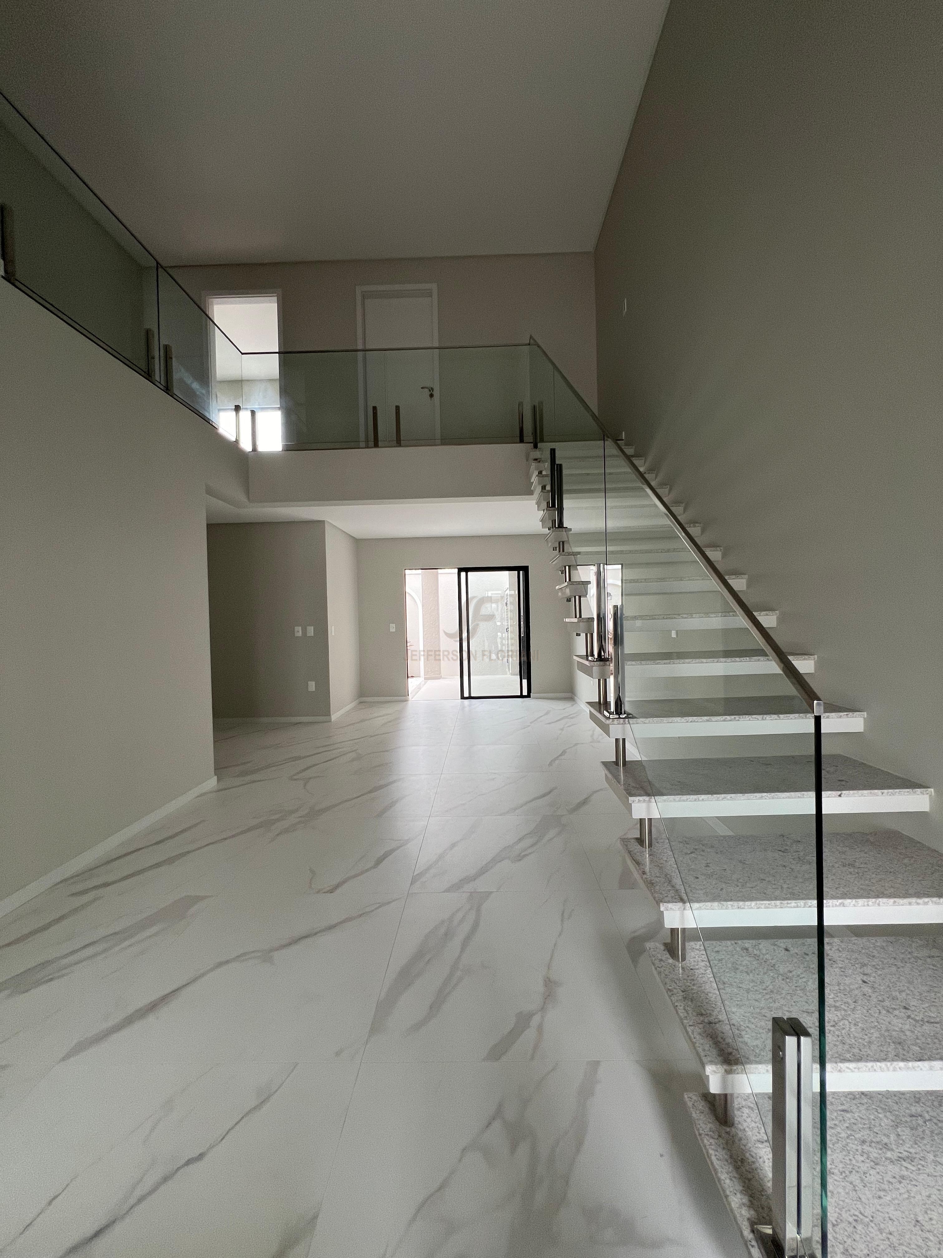 Sobrado 3 suítes para Venda no bairro Centro em Itajaí