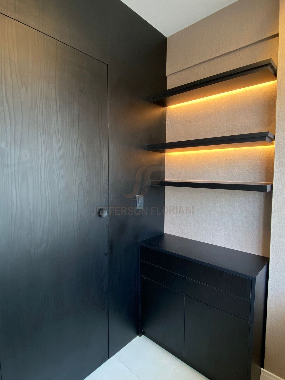 Um achado no centro de Itajai 2 dormitórios por R$ 560.000,00