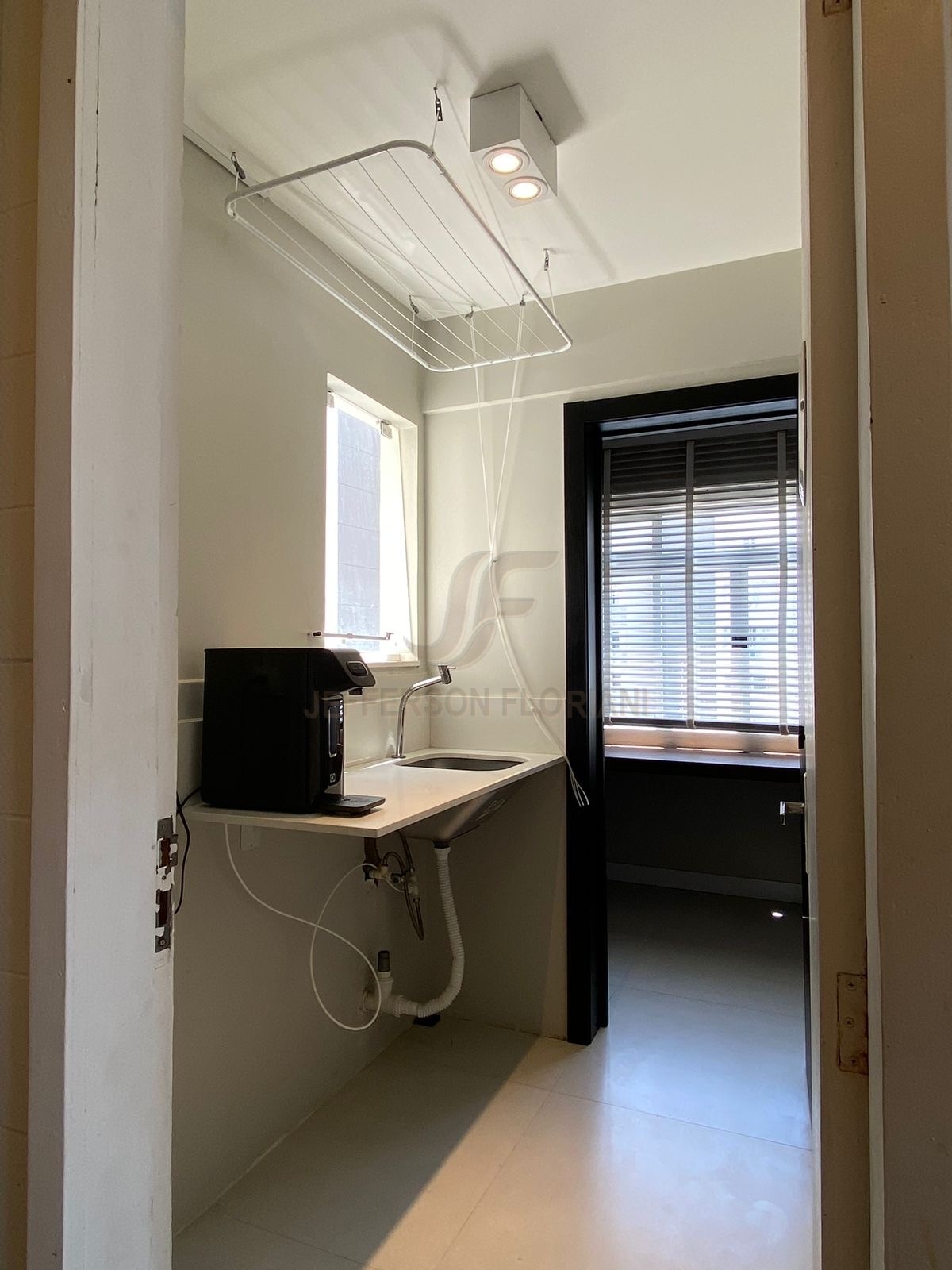 Um achado no centro de Itajai 2 dormitórios por R$ 560.000,00