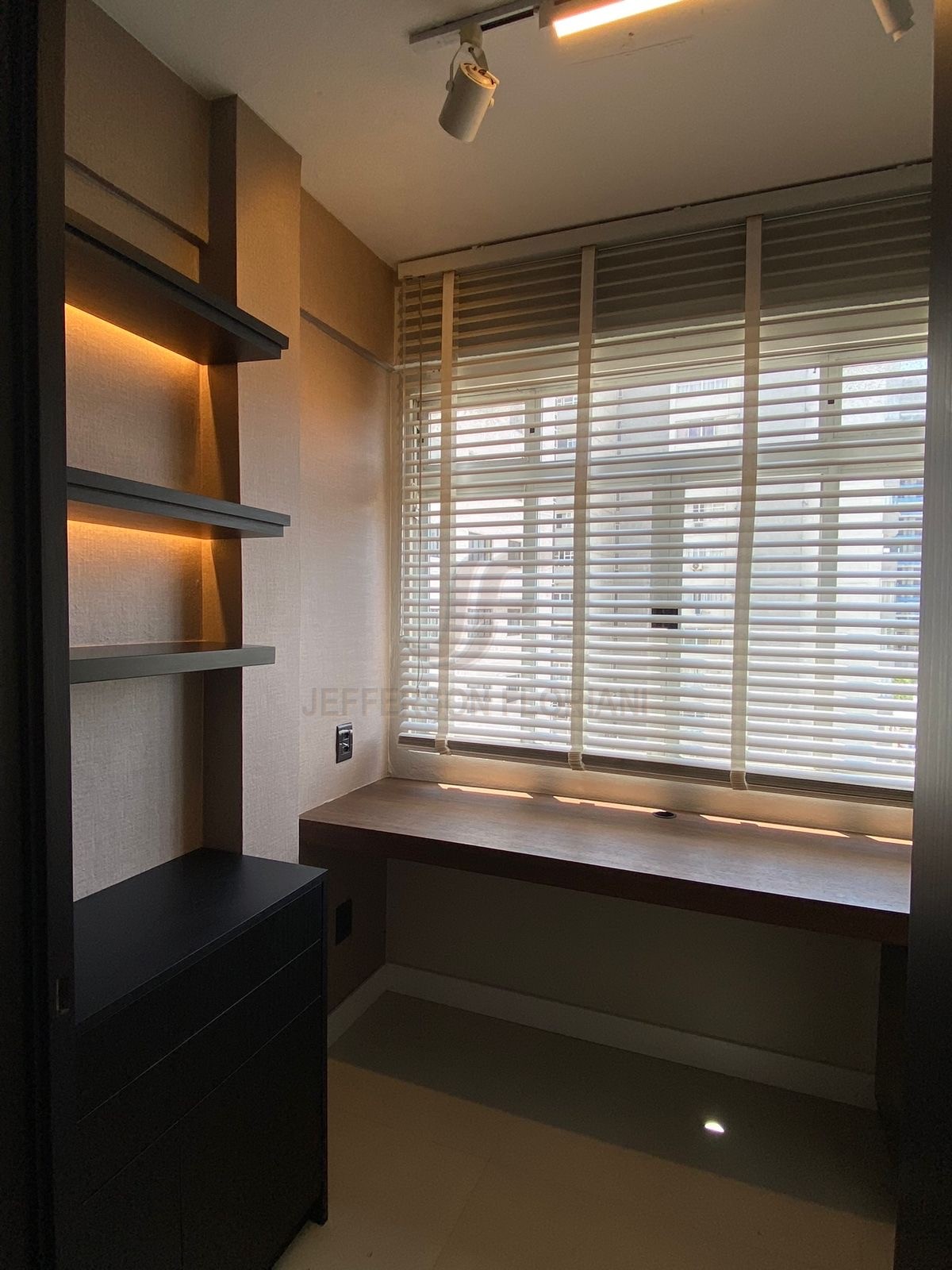 Um achado no centro de Itajai 2 dormitórios por R$ 560.000,00