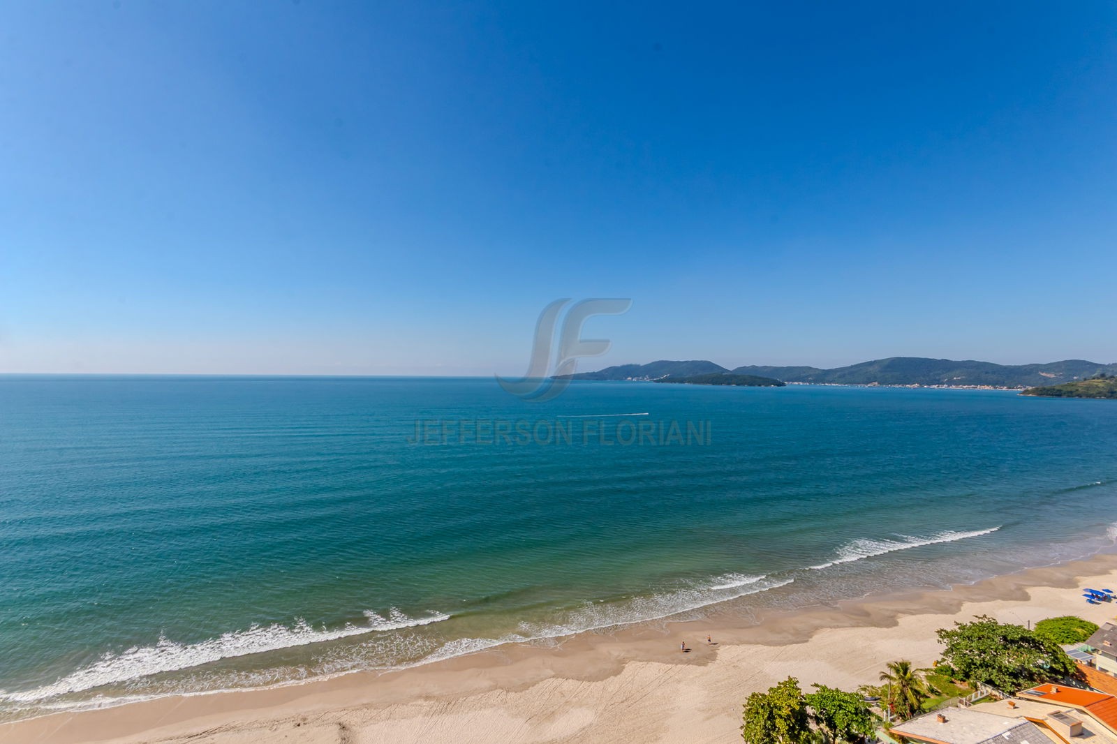 Porto Belo Vista Definitiva 4 Suítes + 3 Vagas