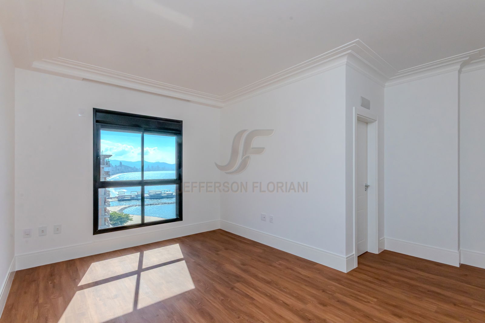 Porto Belo Vista Definitiva 4 Suítes + 3 Vagas