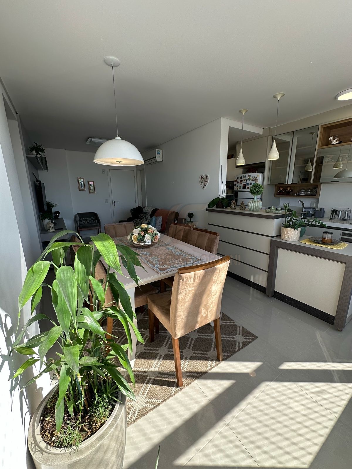 2 Suítes no Centro de Itajaí pertinho da Igreja Matriz