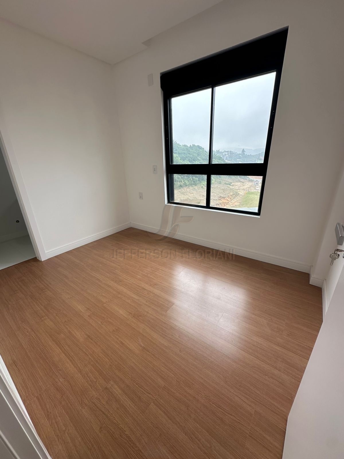 Duplex 3 Suítes na Brava em Itajaí a apenas 250 metros do mar