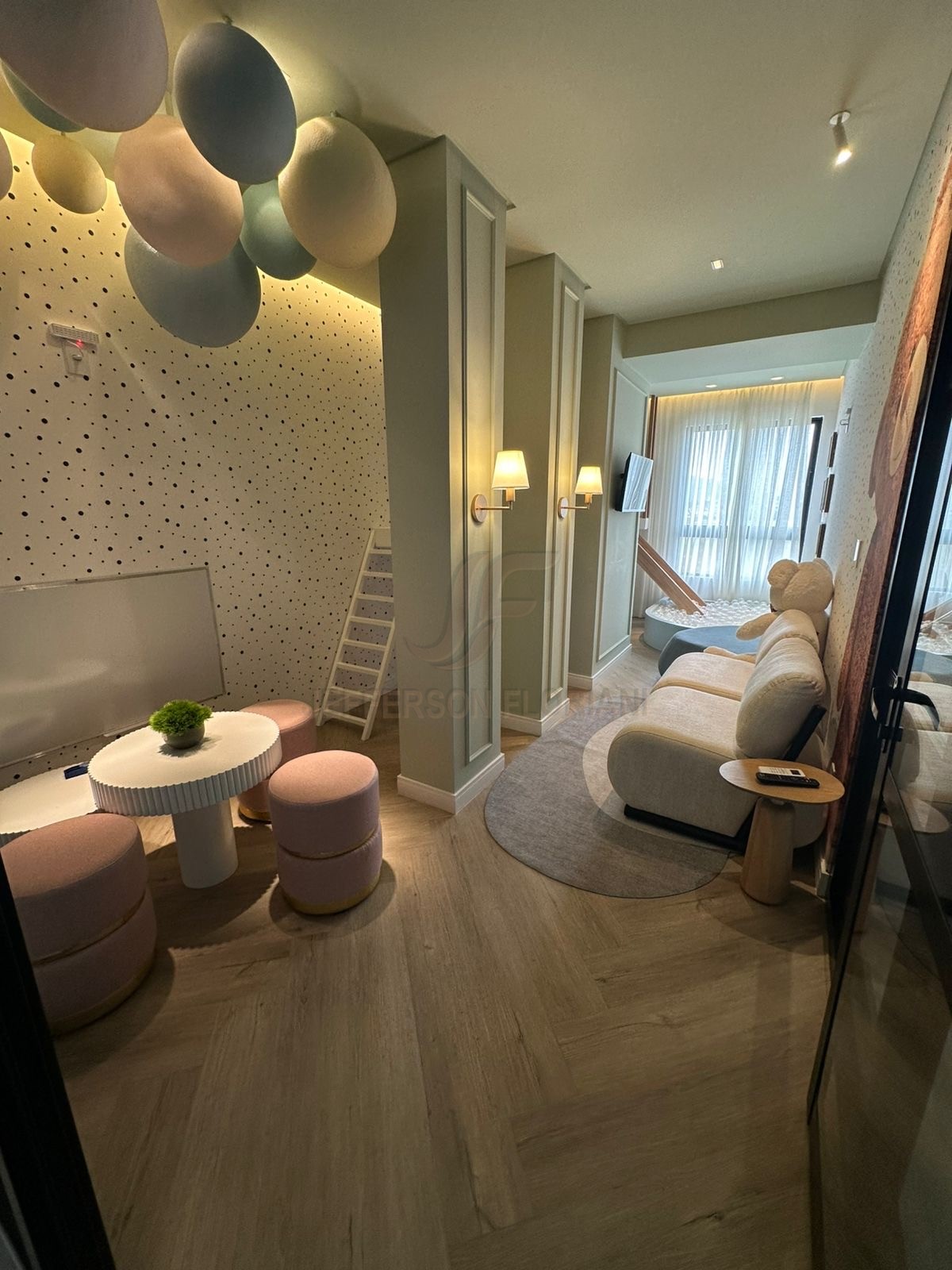 Duplex 3 Suítes na Brava em Itajaí a apenas 250 metros do mar