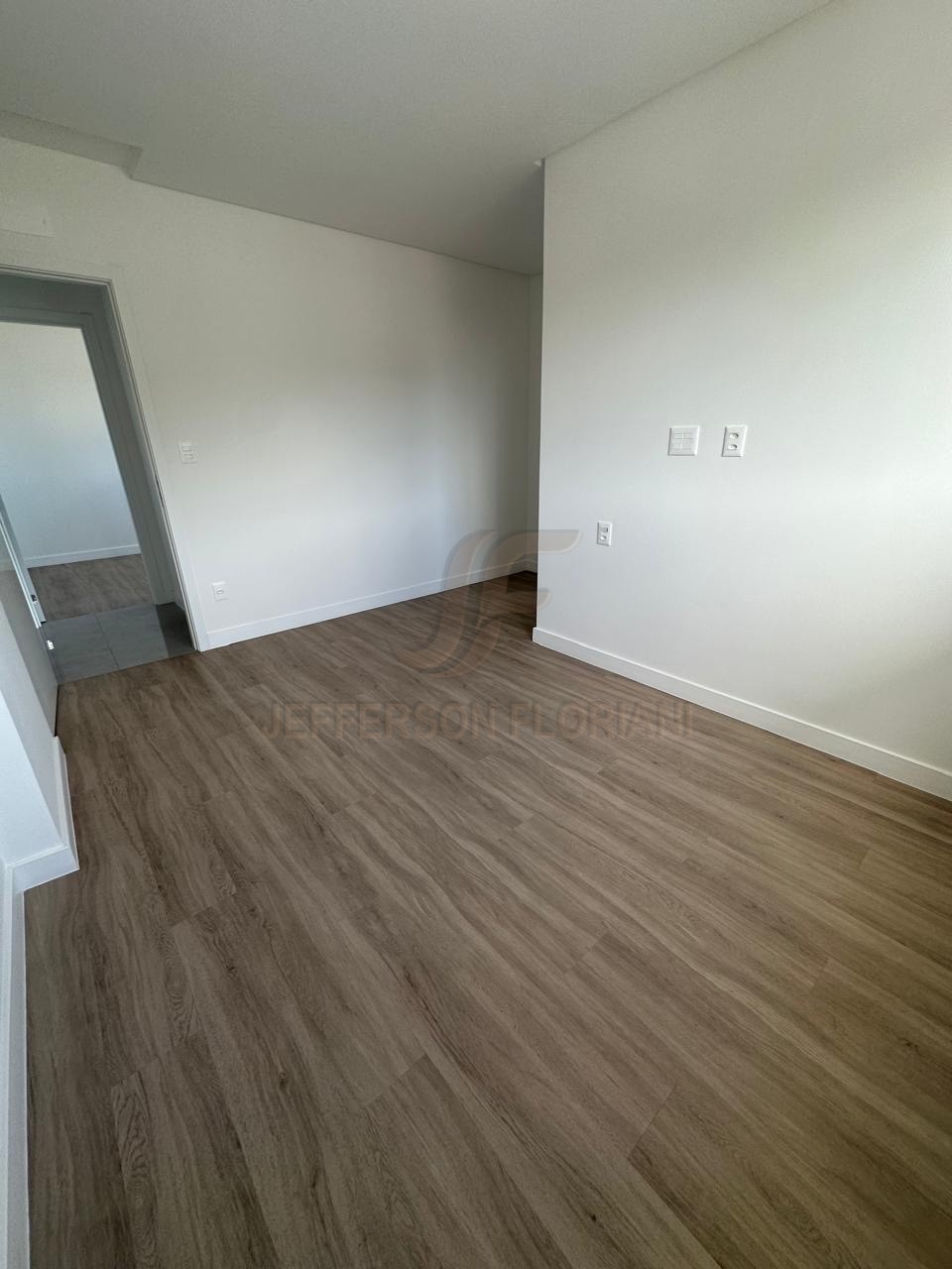 Suíte + um dormitório no Bairro Fazenda em Itajaí